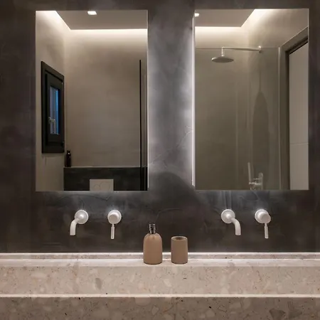 Martinez Villa Mykonos Town