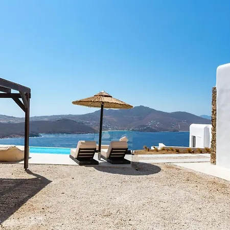 וילה Apellon Mykonos Luxury Seaview Retreat *